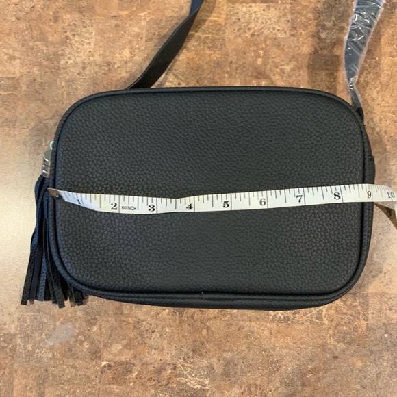 Crossbody black purse - Picture 4 of 4